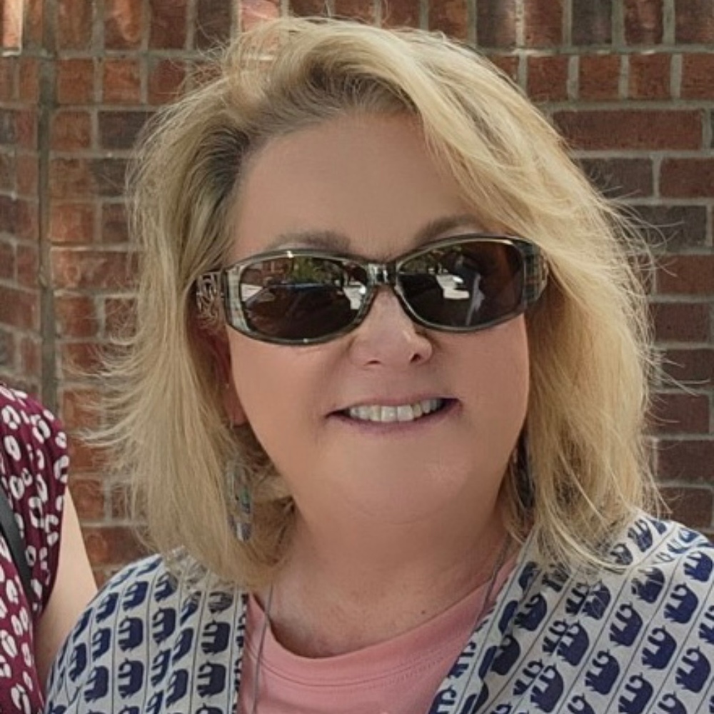 Meet your Posher, Allison